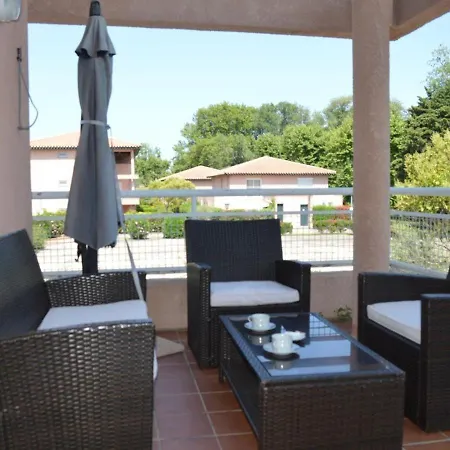 3 Pieces A Saint-cyprien : 6 Couchages, Piscine, Terrasse, Parking Et Wifi - Fr-1-225d-68 Apartment